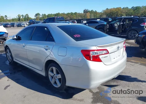 2012 Toyota Camry Se z USA, uszkodzony, nr VIN 4T1BF1FK4CU612541